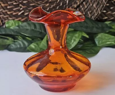 Vintage MCM Orange Persimmon Glass Bud Vase With Silvercrest And Ruffled Edge 5  • $4.99