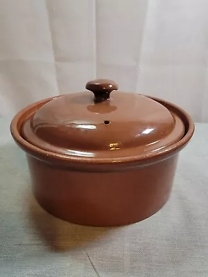 Vintage Brown Bean Pot W/ Lid- 8  Diameter And Approx. 6  Tall With Lid Preown • $10.99