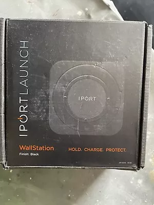 IPORT - LAUNCH - WallStation - Black - IPad Docking Station • £100