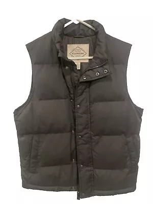 St Johns Bay Puffer Vest Men’s Black Full Zip Quilted Insulated Size Small EUC • $10.77