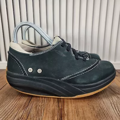 MBT Toning Shoes 400104-03 Women's Sz 7 Green Suede Walking Sneakers Low Walkers • $39