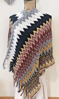 Womens  Permanent  Zig Zag Boho Knit Poncho Sweater Multi OSFA • $39.49