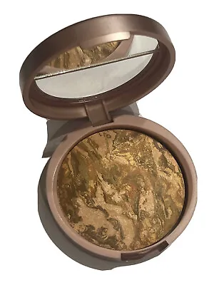 LAURA GELLER Baked Balance-n-Glow Illuminating FOUNDATION In DEEP 8g • £11.95