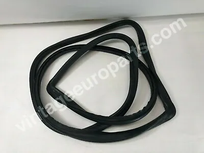 Front Windshield Seal Fits Mercedes W110 W111 W112 Sedan 1106700639 • $74.75