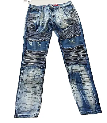 Lion Dynasty Distressed Acid Wash Blue Jeans Mens Size 36 X 32 • $15.99