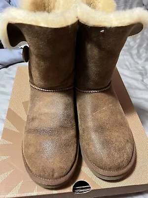 Womens Ugg Bailey Button Bomber Boots Size 7 • $140