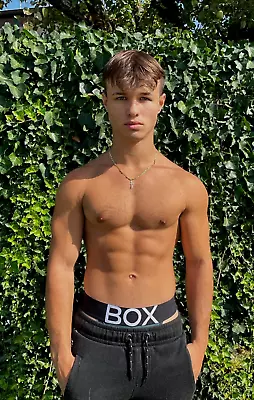 Shirtless Male Muscular Fit Athletic Jock Box Underwear Hunk Man PHOTO 4X6 H355 • $4.99