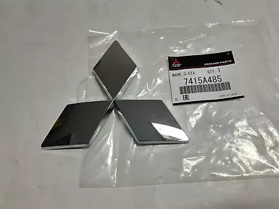 Genuine Mitsubishi Outlander Eclipse Cross Front Three Diamond Grille Emblem • $49