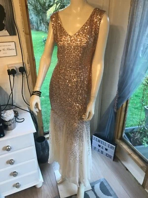 £49 • Buy Goddiva Gold Stunning Flattering Ball Gown/prom Dress In Size 12 Cruise
