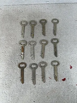 12 Antique Vtg Flat Skeleton Keys Herring Hall Marvin HHM Safe Co Number Stamped • $14.95