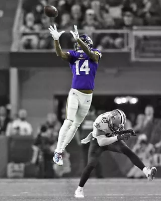 Minnesota Vikings STEFON DIGGS Glossy 8x10 Photo Spotlight Poster Miracle Print • $5.49