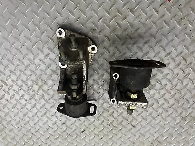 Volvo Penta AQ171A DOHC 16V 4 Cyl Engine Mount (PAIR)  • $75