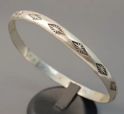 16g Navajo Star & Diamond Shape Stamped Vintage Sterling Silver Bangle Bracelet • £16.22