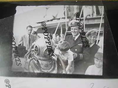 Max Bygraves In A Diving  Suit Gt Yarmouth  Photograph 1950's No 4 • £9.99