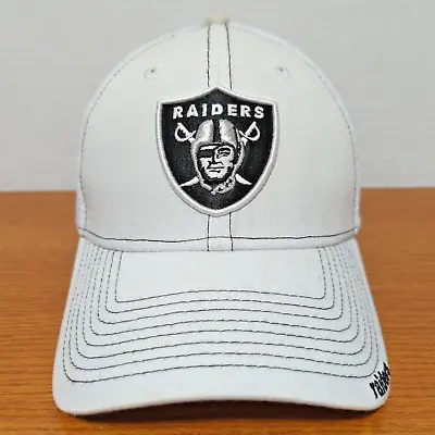 Las Vegas Raiders Hat Cap Fitted New Era 39Thirty M/L White Black Football NFL • $16.98
