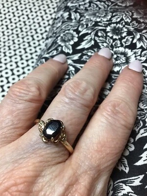 Genuine Blue Sapphire Ring In 375 Yellow Gold • $180