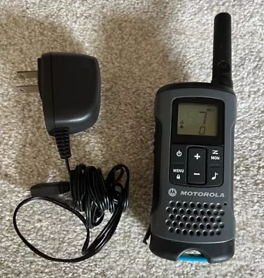 Motorola Talkabout T200TP Black/Gray 22-Channel 2-Way Radio Walkie Talkie • $14