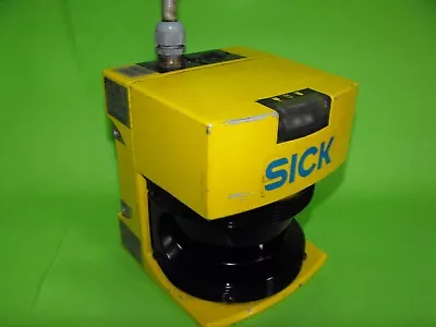 $199.99 • Buy SICK PLS101-312.Safety Laser Scanner PLS101-312.1016066.24V/30W/70mm-4m.NM5.USED