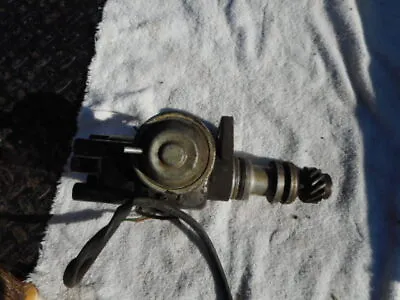 Volvo 140/240 Electronic Ignition Distributor With Harness • $75