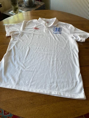 £1.50 • Buy Umbro White Rugby Shirt With South Africa Logo & Scofield On Back Size 44