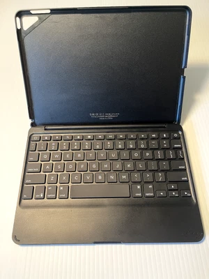 $39.95 • Buy ZAGG Folio Case Hinged Bluetooth Keyboard Apple IPad 