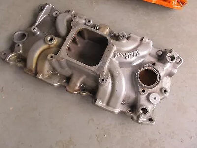 $169.99 • Buy Vintage Edelbrock 5001 Torker II SBC Chevy Aluminum Intake 327 350 383