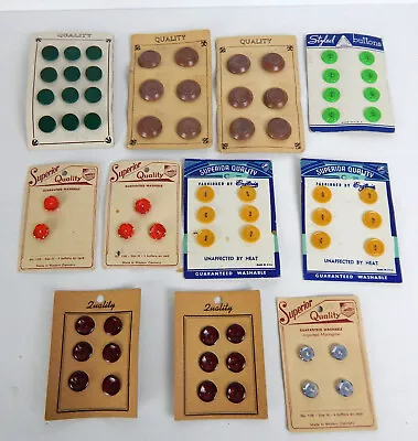 Lot Of 11 Cards Of Vintage Buttons • $6