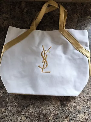 Ysl Beach Bag • £14