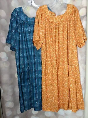 Vintage Women's Dark Teal Or Orange Floral Moomoo Style Dress Plus Size • $25