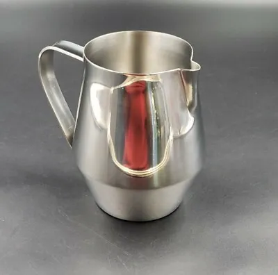 $19.99 • Buy Barista Milk Frothing Pitcher 30oz Steaming Pitcher Bell Shaped 18/8 Stainless