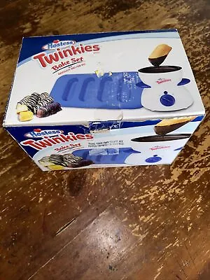 Hostess Twinkies Bake Set With Chocolate Melting Pot Silicone Pan Dipping Baking • $10.88