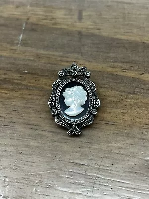 Vintage Sterling Cameo Brooch Pendant Marcasite Black Onyx & Mother Of Pearl • $24.99
