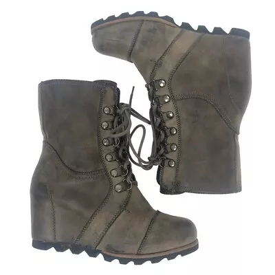 Merona Olive Faux Leather Lace Up Wedge Heel Ankle Boots Combat Booties 7.5 • $14.50