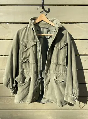M-51 Military Field Jacket SZ SMALL Distressed Frayed Holes Chest 40” AS FOUND • $65