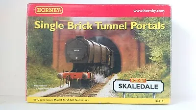 Hornby OO Gauge R8510 Single Brick Tunnel Portal NEW • £19.95