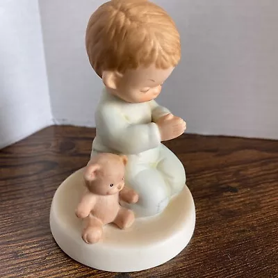 Memories Of Yesterday Now I Lay Me Down To Sleep 114499 W/Box Enesco Boy Figure • $19.99