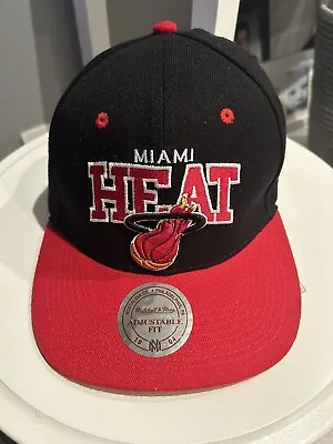 Mitchell & Ness NBA Miami Heat Red Black Adjustable Snapback Cap • £9.99