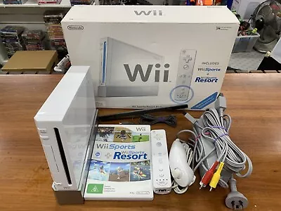 Nintendo Wii Sports Resort Boxed Console Bundle Limited Edition AUS (PAL) White • $105