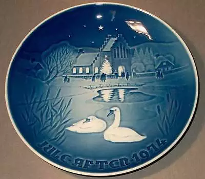1974 B&G Collector Plate Christmas In The Village - Bing & Grondahl • $16