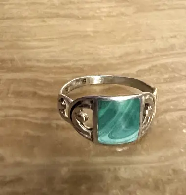 Vintage 925 Sterling Silver  Turquoise Ring Size 6 • $45