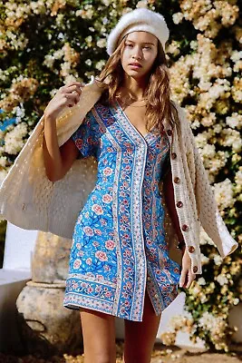 $60 • Buy ARNHEM Bella Rossa Floral Mini Dress Sz 8 Blue Pink