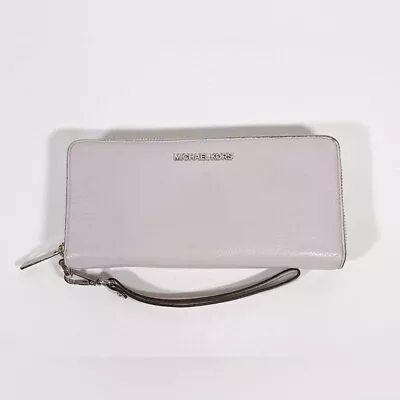 Michael Kors Lilac Leather Zip Around Clutch Wallet • $34.99