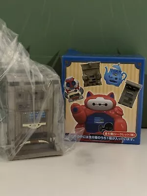 TOKYO EXCLUSIVE Disneyland Mini Figure Vending Machine WESTERN LAND NEW!! • $13.50