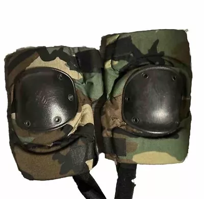 US Army Knee Pad Set Pants Trousers Military Surplus Gear • $14.50