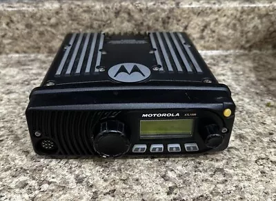 Motorola XTL1500 900Mhz Mobile Radio P25 Digital & Analog HAM M28WRS9PW1AN + Mic • $164.99