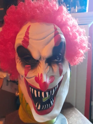 £5.99 • Buy Creepy Scary Circus Type  Clown Mask To Wear Or Display .Horror .