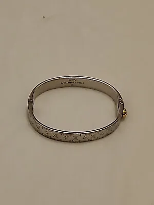 Luis Vuitton Bracelet Nanogram Cuff • £250