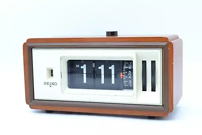 VINTAGE SEIKO Wooden Grain Flip Clock Age Mid-century Test EXCELLENT Working • $160.99