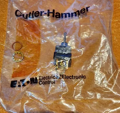 NEW Cutler-Hammer MS24656-271 Mil-Spec-Snap Action Toggle Switch 2PDT # 8867K2 • $26.99