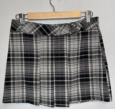 No Boundaries Pleated Skirt Juniors 7 Plaid Black Gray Mini Short Belted Stretch • $13.04